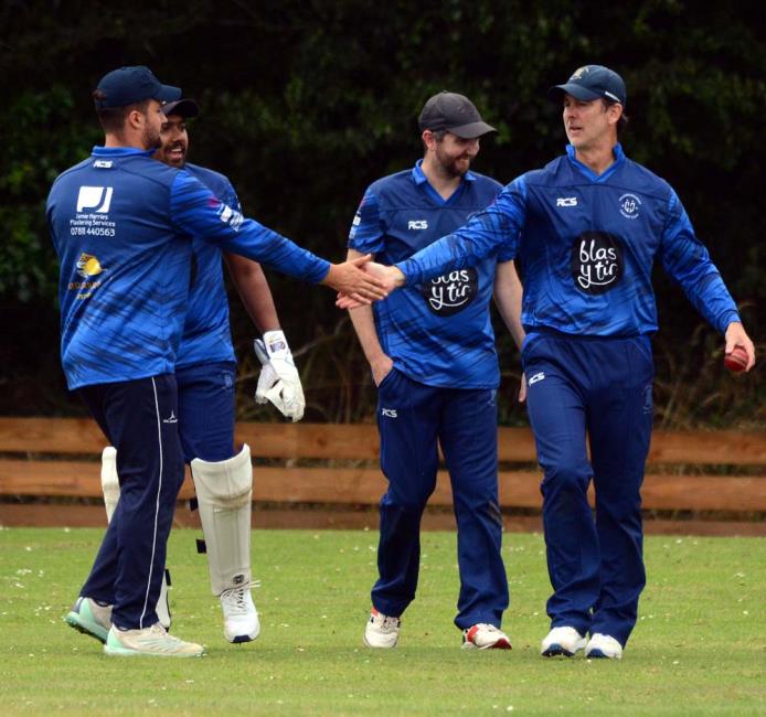 Ben Field is congratulated for taking a catch to dismiss Toby Asson. Picture Gordon Thomas